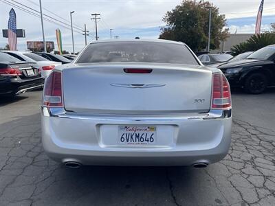 2012 Chrysler 300 Limited   - Photo 5 - Sacramento, CA 95841