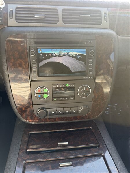 2009 GMC Yukon Denali - Photo 14 - Sacramento, CA 95841