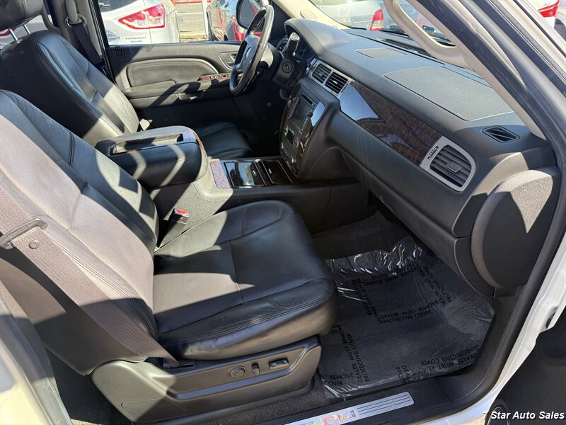 2009 GMC Yukon Denali - Photo 15 - Sacramento, CA 95841