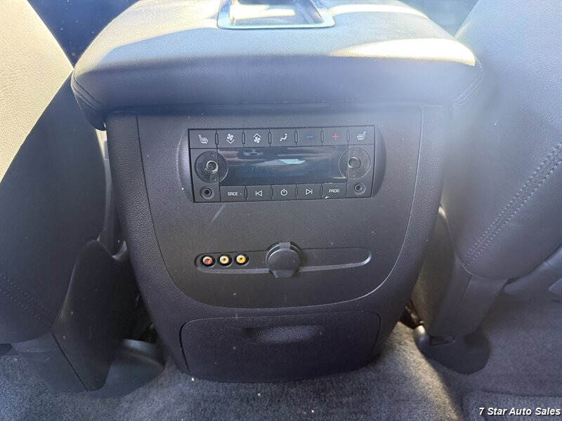 2009 GMC Yukon Denali - Photo 17 - Sacramento, CA 95841