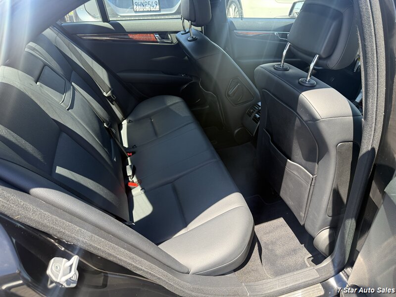 2011 Mercedes-Benz C 300 Luxury - Photo 17 - Sacramento, CA 95841