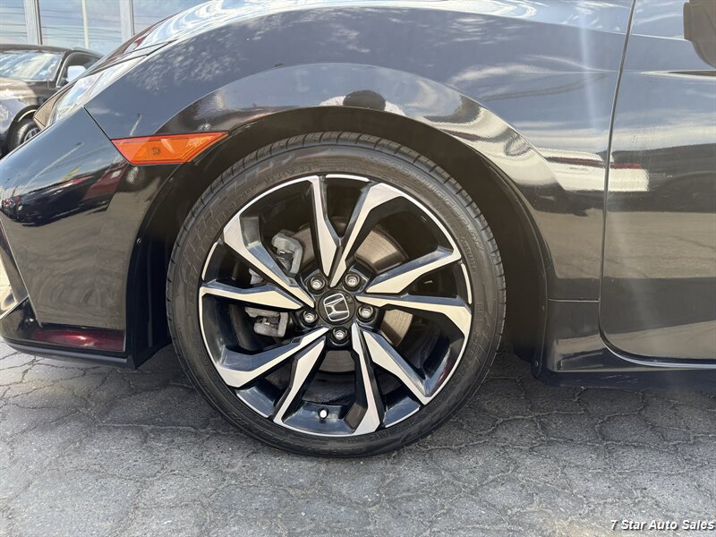 2017 Honda Civic Si w/Summer Tires - Photo 18 - Sacramento, CA 95841