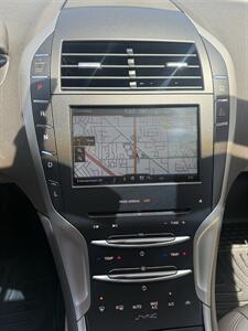 2016 Lincoln MKZ Hybrid   - Photo 11 - Sacramento, CA 95841