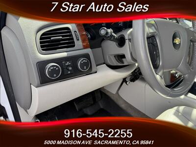 2014 Chevrolet Suburban LT - Photo 8 - Sacramento, CA 95841