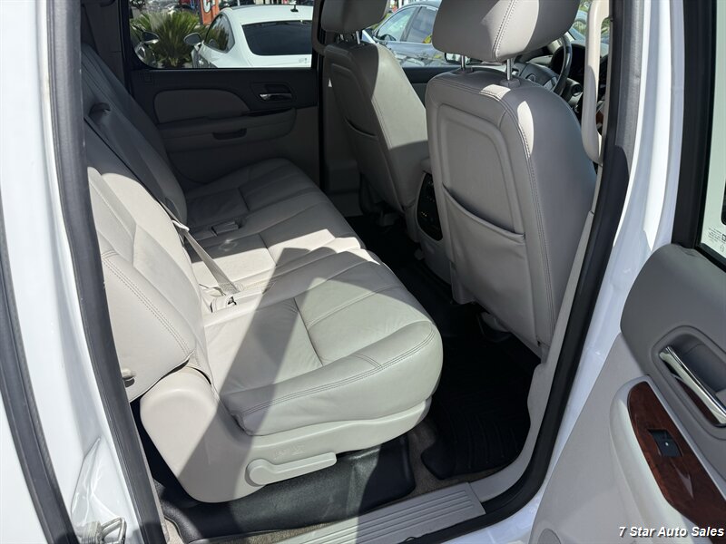 2014 Chevrolet Suburban LT - Photo 24 - Sacramento, CA 95841