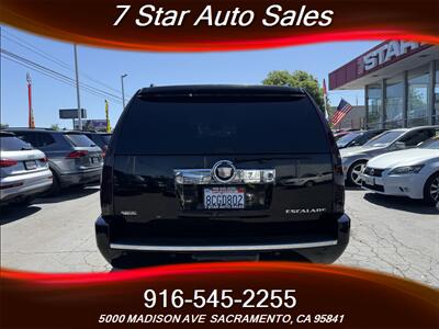 2011 Cadillac Escalade ESV Premium   - Photo 5 - Sacramento, CA 95841