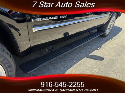 2011 Cadillac Escalade ESV Premium   - Photo 14 - Sacramento, CA 95841