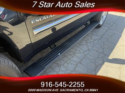 2013 Cadillac Escalade Hybrid   - Photo 18 - Sacramento, CA 95841