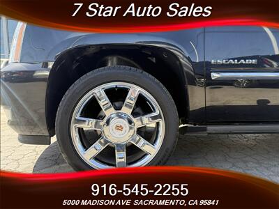 2013 Cadillac Escalade Hybrid   - Photo 27 - Sacramento, CA 95841
