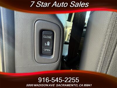 2013 Honda Odyssey Touring   - Photo 15 - Sacramento, CA 95841
