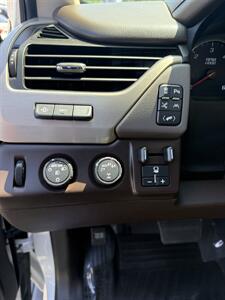 2018 GMC Yukon XL Denali   - Photo 8 - Sacramento, CA 95841