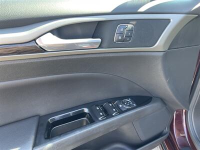 2013 Ford Fusion Hybrid SE   - Photo 6 - Sacramento, CA 95841