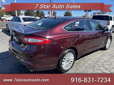 2013 Ford Fusion Hybrid SE   - Photo 5 - Sacramento, CA 95841