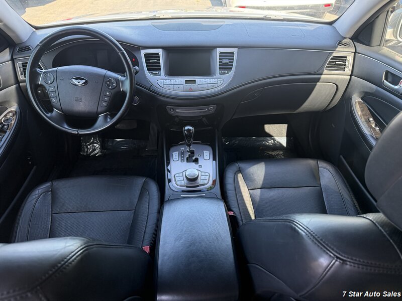2012 Hyundai Genesis 5.0L - Photo 11 - Sacramento, CA 95841