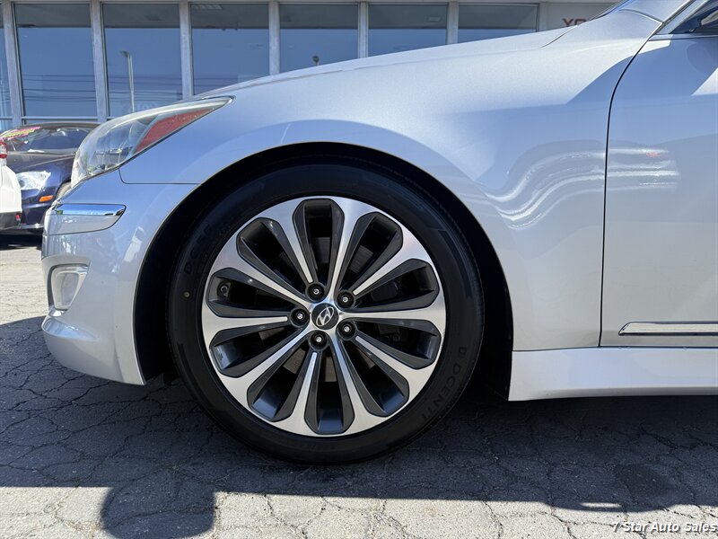 2012 Hyundai Genesis 5.0L - Photo 22 - Sacramento, CA 95841
