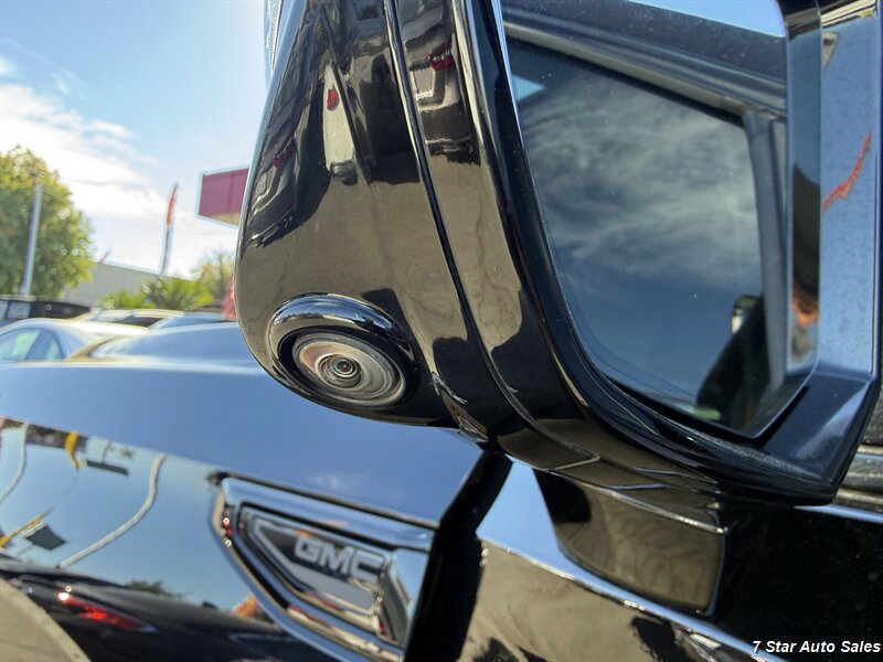 2021 GMC Yukon XL Denali - Photo 7 - Sacramento, CA 95841