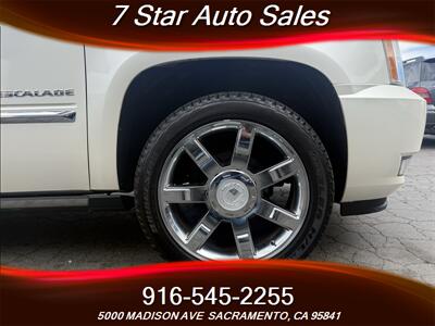 2008 Cadillac Escalade   - Photo 26 - Sacramento, CA 95841