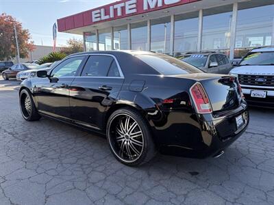 2012 Chrysler 300 S V6   - Photo 4 - Sacramento, CA 95841