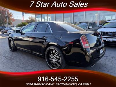 2012 Chrysler 300 S V6   - Photo 4 - Sacramento, CA 95841