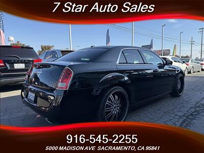 2012 Chrysler 300 S V6   - Photo 6 - Sacramento, CA 95841