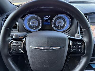 2012 Chrysler 300 S V6   - Photo 11 - Sacramento, CA 95841