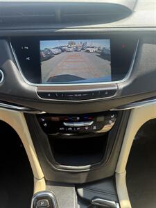 2017 Cadillac XT5 Premium Luxury   - Photo 13 - Sacramento, CA 95841