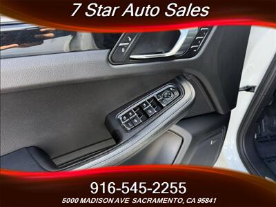 2017 Porsche Macan Turbo   - Photo 7 - Sacramento, CA 95841