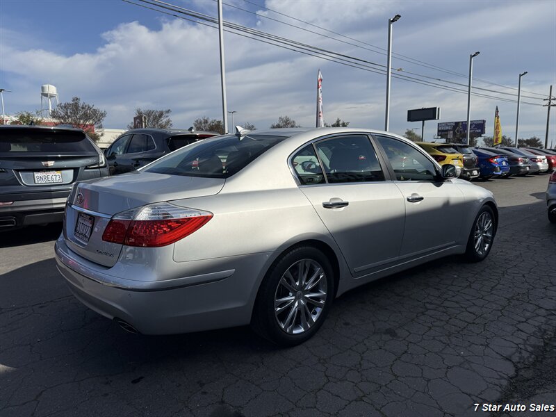 2011 Hyundai Genesis 3.8L V6 - Photo 6 - Sacramento, CA 95841