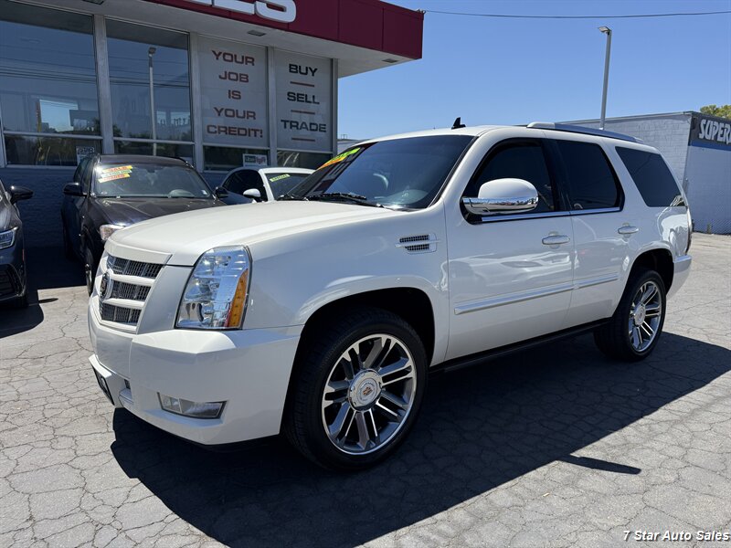 2013 Cadillac Escalade Premium - Photo 3 - Sacramento, CA 95841