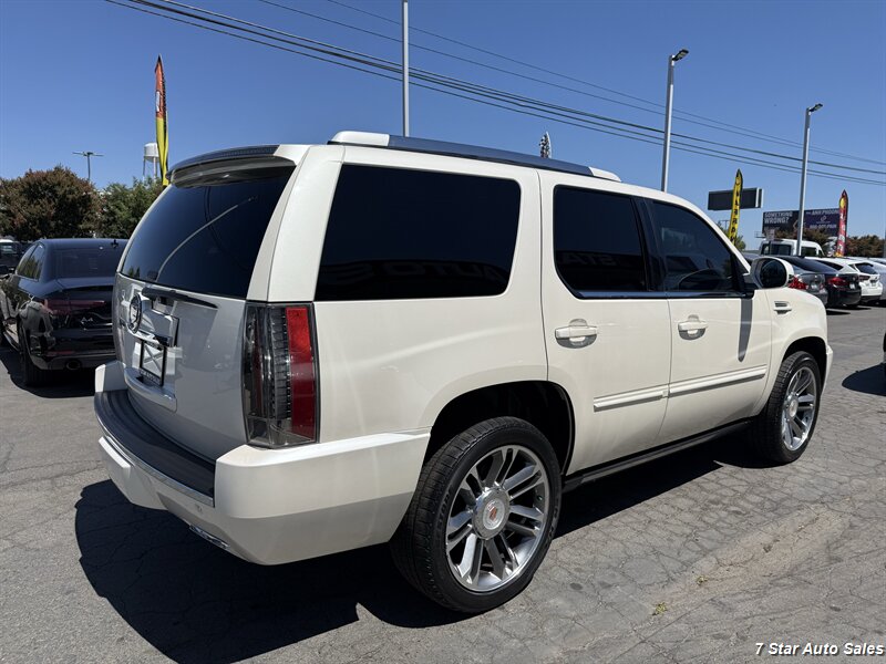 2013 Cadillac Escalade Premium - Photo 4 - Sacramento, CA 95841