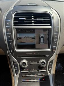 2016 Lincoln MKX Reserve   - Photo 13 - Sacramento, CA 95841