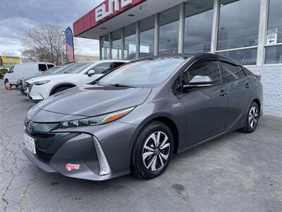 2017 Toyota Prius Prime Premium   - Photo 3 - Sacramento, CA 95841