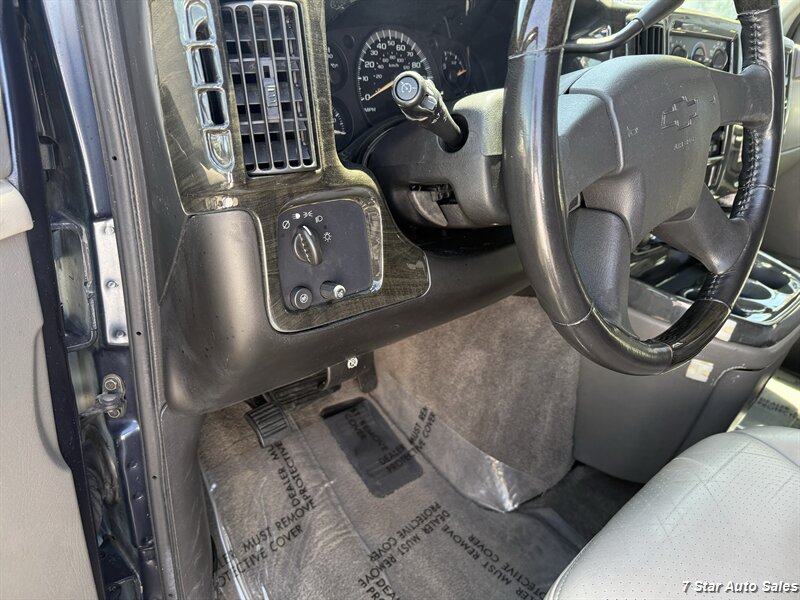 2006 Chevrolet Express 1500 - Photo 8 - Sacramento, CA 95841