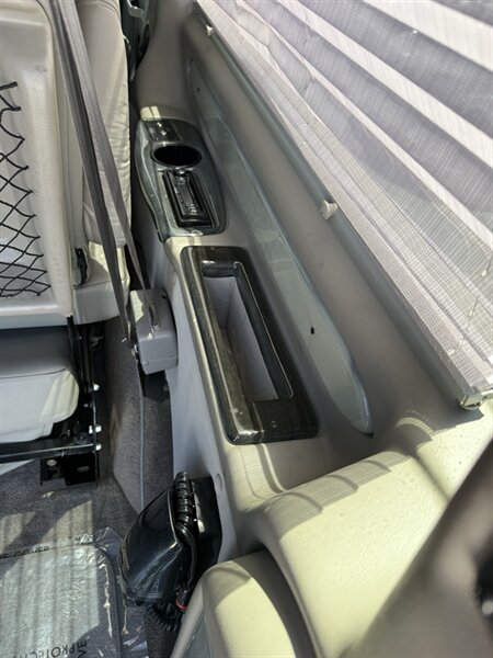 2006 Chevrolet Express 1500 - Photo 19 - Sacramento, CA 95841