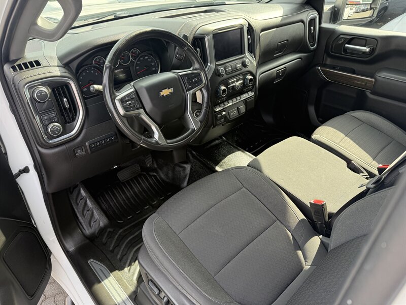 2022 Chevrolet Silverado 2500 LT   - Photo 8 - Sacramento, CA 95841