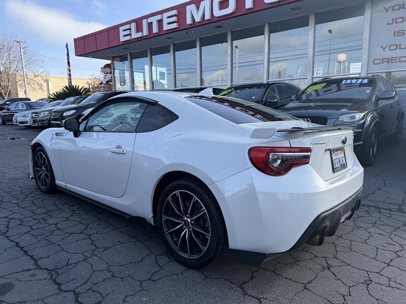 2018 Subaru BRZ Limited photo 4