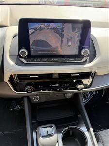 2021 Nissan Rogue SV - Photo 11 - Sacramento, CA 95841