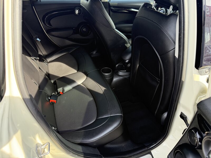 2018 MINI Hardtop 4 Door Cooper S   - Photo 19 - Sacramento, CA 95841