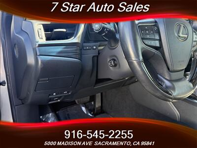 2019 Lexus ES 300h Luxury   - Photo 8 - Sacramento, CA 95841