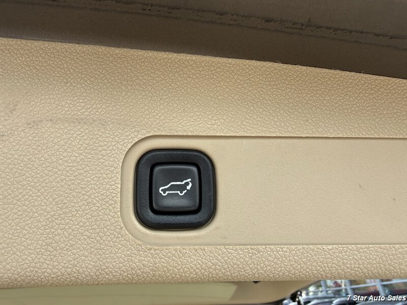 2013 Chevrolet Tahoe LTZ - Photo 24 - Sacramento, CA 95841