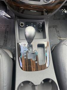 2012 Hyundai SANTA FE Limited - Photo 10 - Sacramento, CA 95841