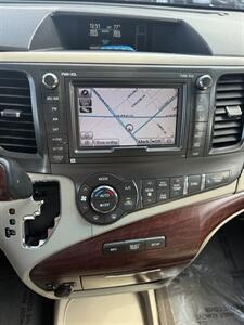 2014 Toyota Sienna Limited 7-Passenger   - Photo 14 - Sacramento, CA 95841