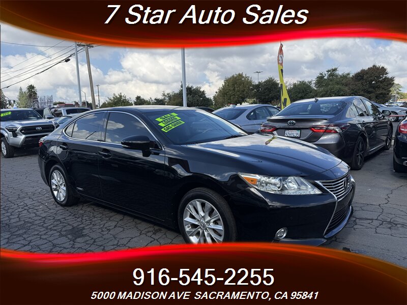 2015 Lexus ES 300h