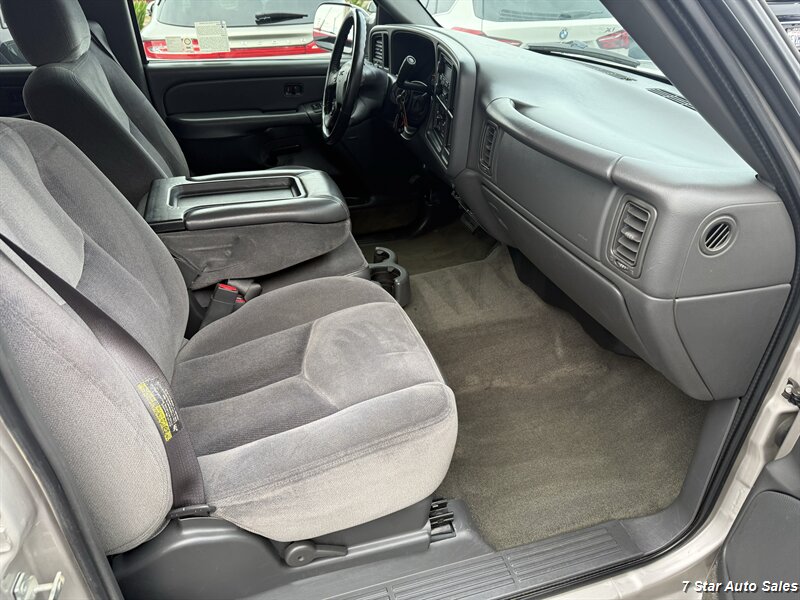 2005 GMC Sierra 2500 SLE 4dr Crew Cab SLE - Photo 9 - Sacramento, CA 95841