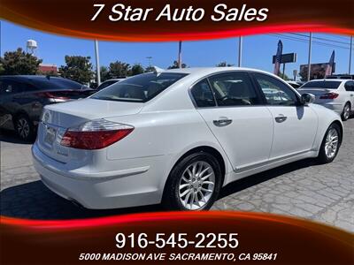 2011 Hyundai Genesis 3.8   - Photo 4 - Sacramento, CA 95841