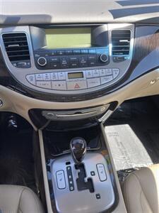 2011 Hyundai Genesis 3.8   - Photo 9 - Sacramento, CA 95841