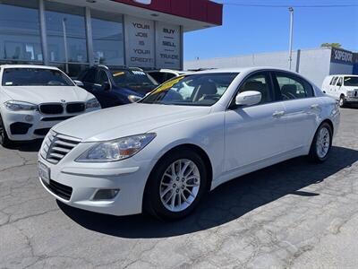 2011 Hyundai Genesis 3.8   - Photo 3 - Sacramento, CA 95841