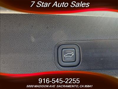 2010 Cadillac Escalade   - Photo 19 - Sacramento, CA 95841
