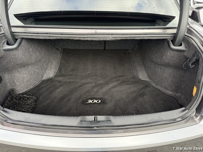 2014 Chrysler 300C John Varvatos Luxury - Photo 19 - Sacramento, CA 95841