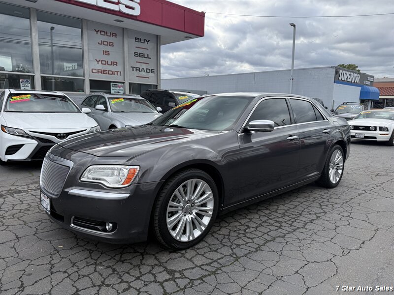 2014 Chrysler 300C John Varvatos Luxury - Photo 3 - Sacramento, CA 95841